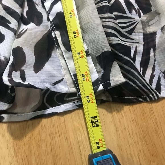 M.K.M Designs Women's Small Y2K Semi Sheer Crop Belly Relieving Blouse V Neck To - Picture 15 of 15